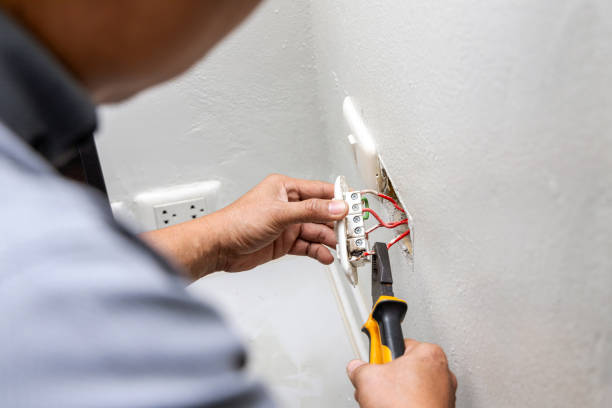 Best Commercial Electrician Services  in Albion, NY